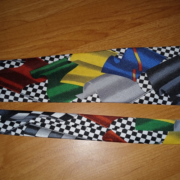 Race Day Checkered/Color Flags Neck tie! - Picture 3 of 3